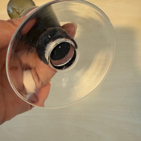 Vtg Green Art Glass Bud Vase Clear Footed Trumpet Shape - Picture 4 of 4